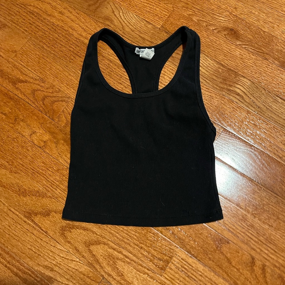 black tank crop top